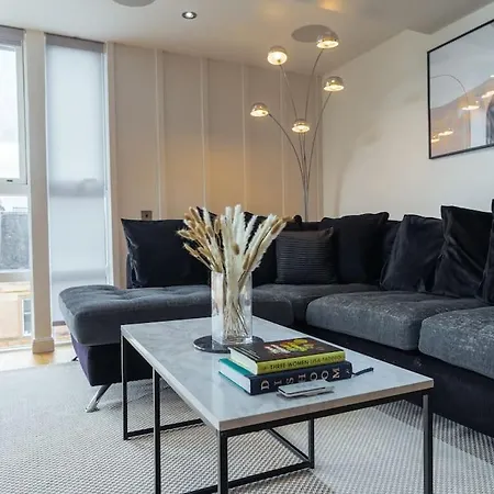 The Penthouse Suite - Luxury Like No Other Glasgow Exterior photo